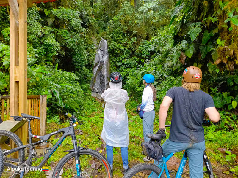 Quito Private Tour - Waterfalls and rivers along the route
