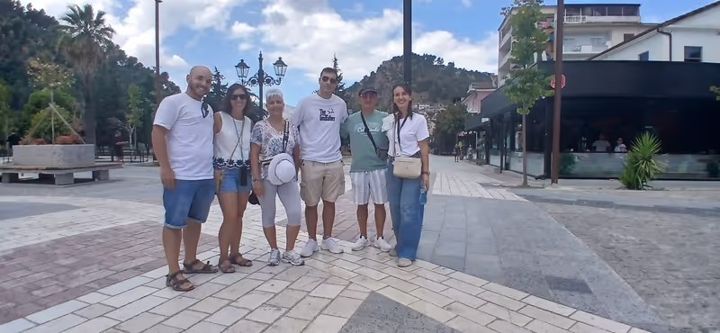 Berat Private Tour - Spanish walking