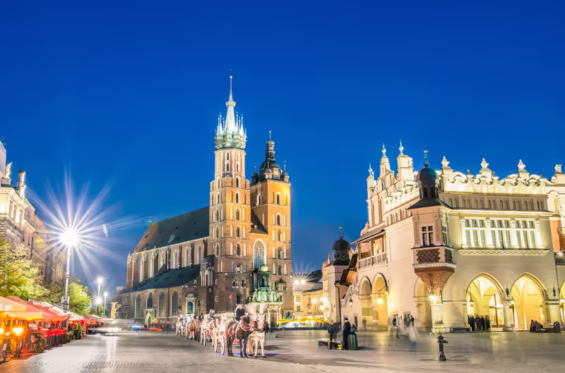 Prague Private Tour - Krakow by night