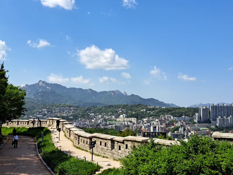 Seoul Private Tour - Seoul City Wall