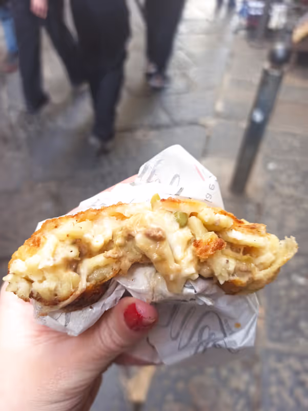 Naples Private Tour - Frittatina