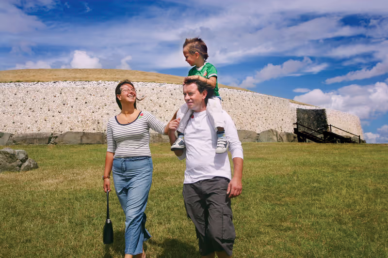 Dublin Private Tour - Family at Newgrange