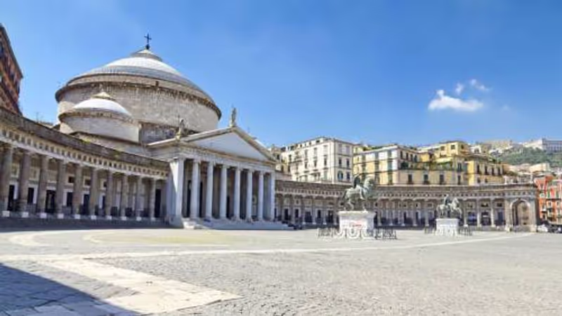 Naples Private Tour - Piazza del plebiscito