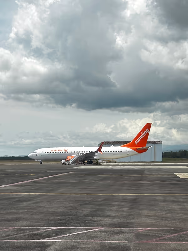 Panama City Private Tour - Airplane on Tarmac