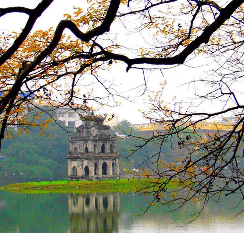 Hanoi Private Tour - Hoan Kiem lake