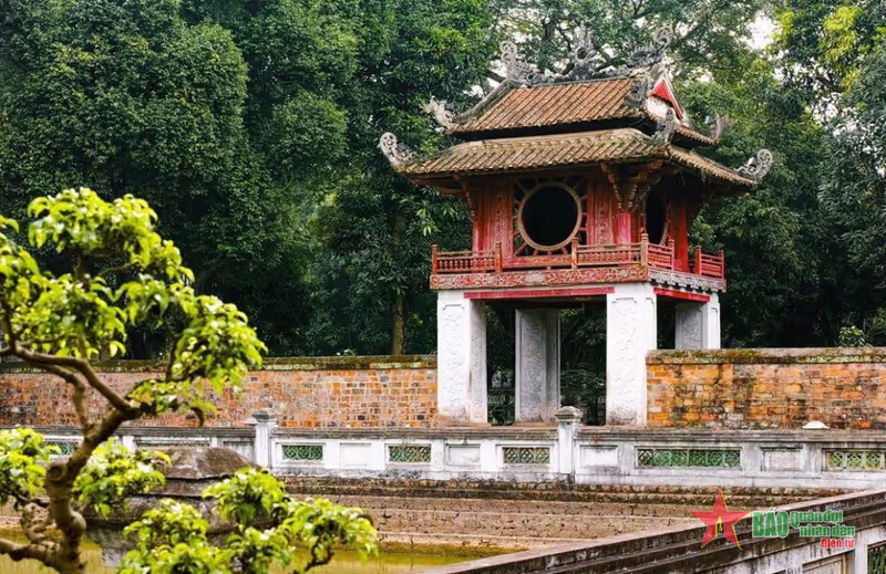 Hanoi Private Tour - Temple of Literature