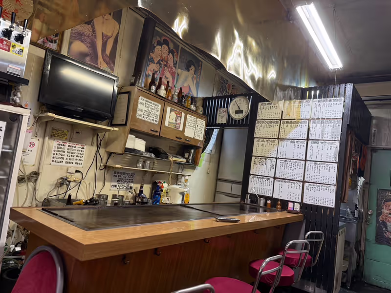 Osaka Private Tour - Okonomiyaki local restaurant
