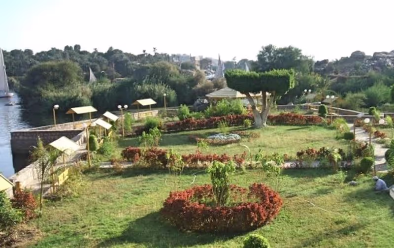 Aswan Private Tour - Botanical garden