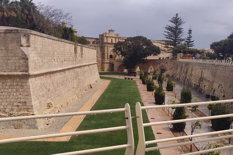 Malta Private Tour - Mdina Ditch