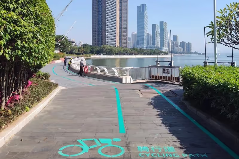 Shenzhen Private Tour - Shenzhen bay park cycling