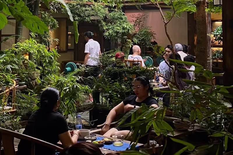 Shenzhen Private Tour - Traditional tea room