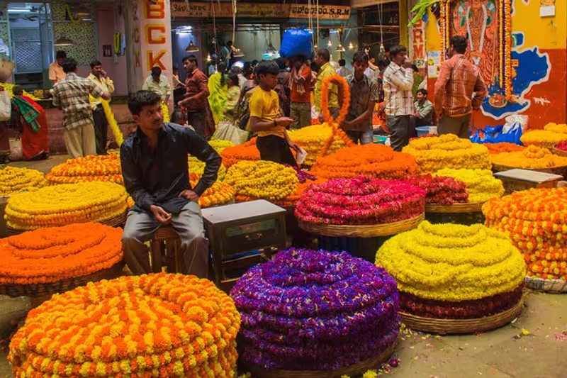 Mumbai Private Tour - flower market