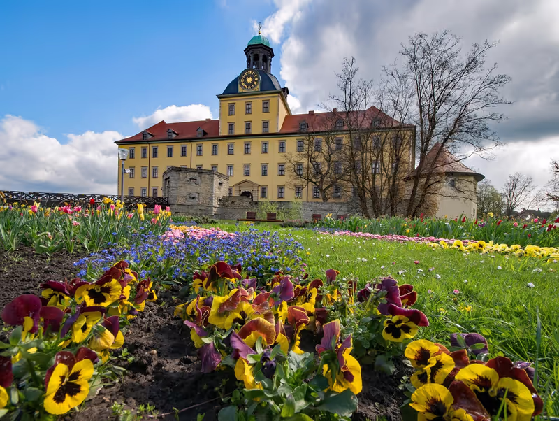 Karlovy Vary Private Tour - Surrounded by a lake, it looks like a fairytale.