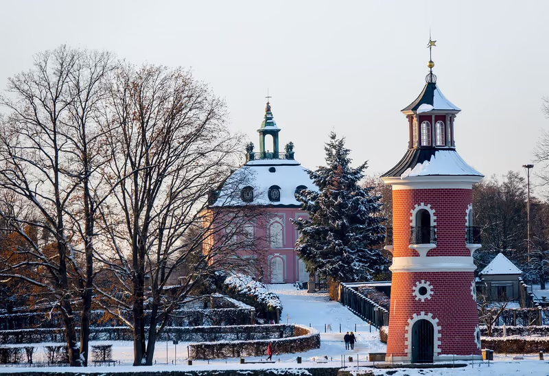 Karlovy Vary Private Tour - Famous for baroque halls and rich interiors.