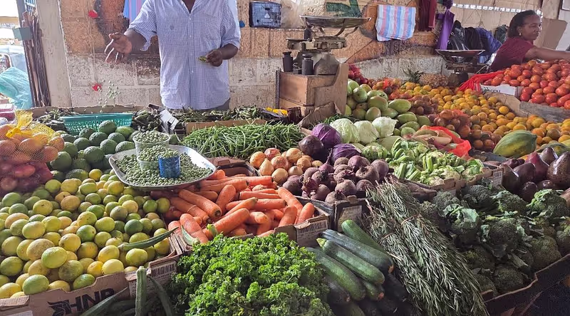 Nairobi Private Tour - Local Nairobi market – fresh produce for cooking