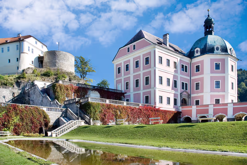 Karlovy Vary Private Tour - Peaceful town atmosphere.