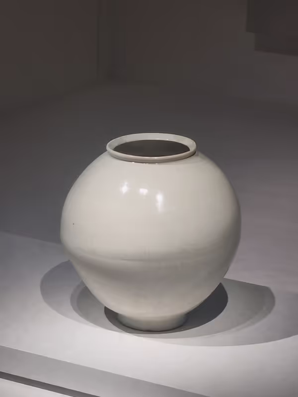 Seoul Private Tour - White Porcelain from the Joseon Dynasty