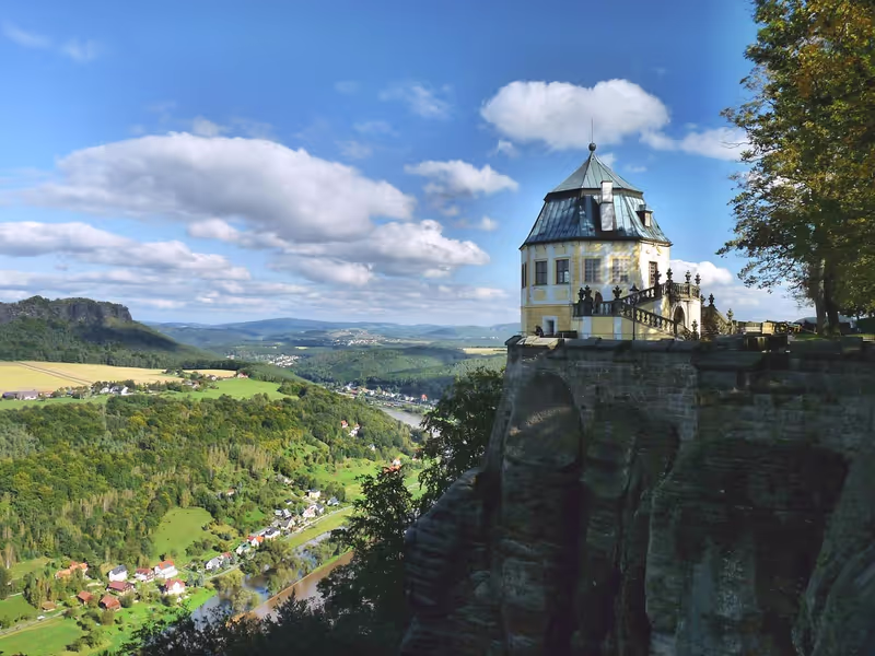 Karlovy Vary Private Tour - One of Europe’s largest hilltop fortresses.