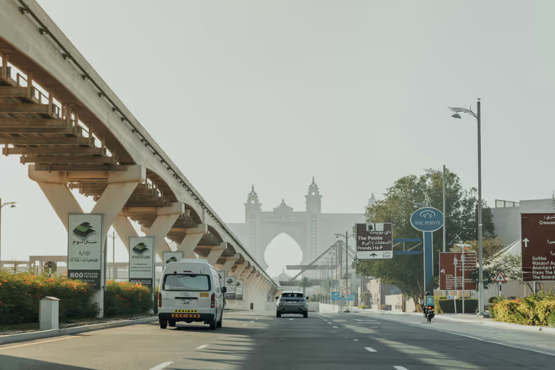 Dubai Private Tour - Palm Monorail Track with the view of Atlantis palm