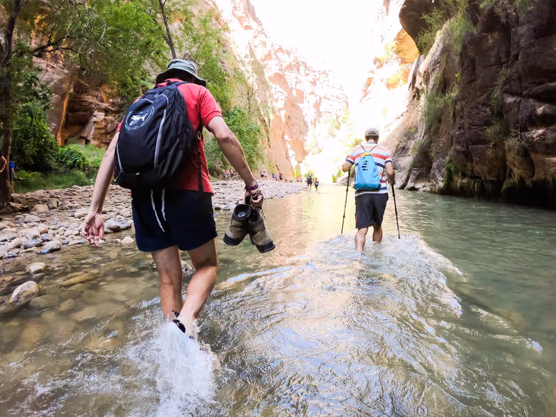Las Vegas Private Tour - River walking in the Narrows guided hike