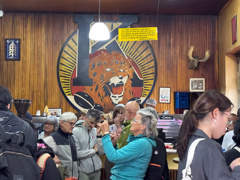 Addis Ababa Private Tour - Oldest Tomoca Coffee shop in Piassa