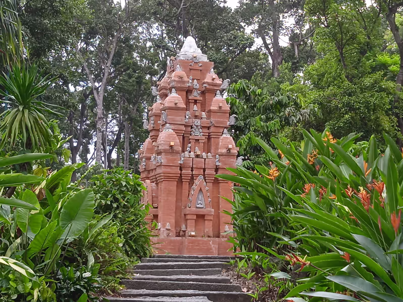 Ho Chi Minh Private Tour - Religious Tower in the Park