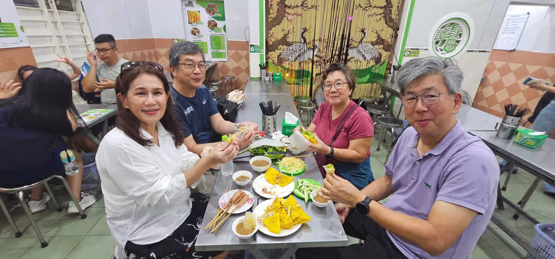 Da Nang Private Tour - Banh Xeo time