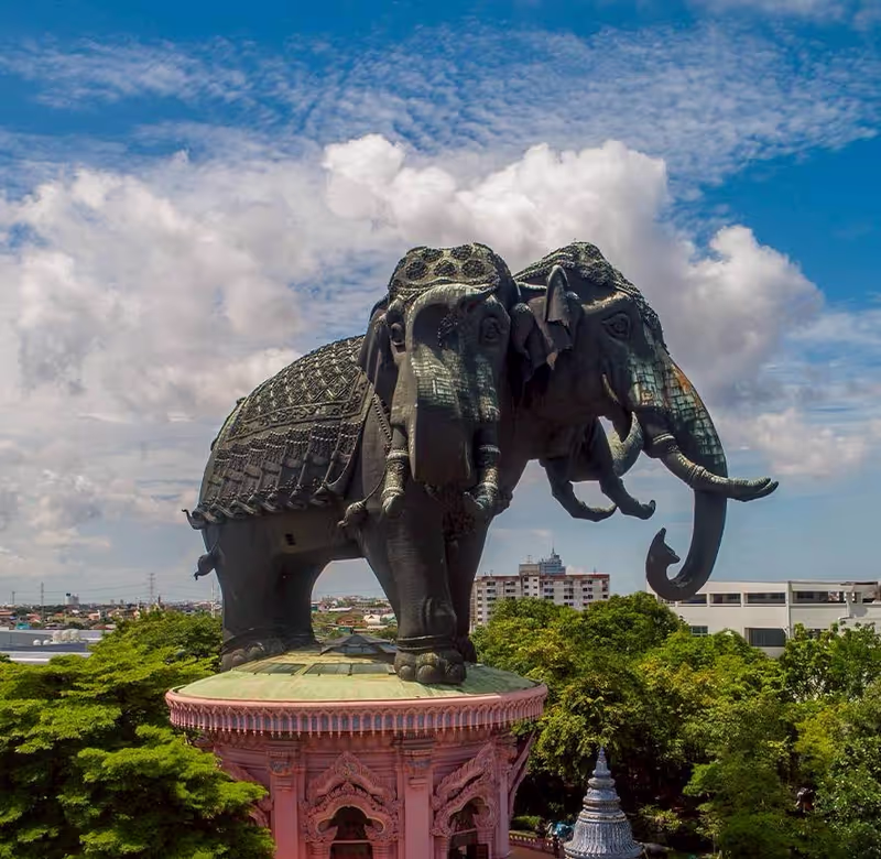 Bangkok Private Tour - Erawan Museum