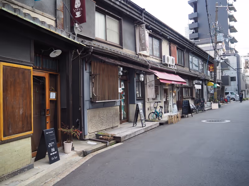 Osaka Private Tour - Nakazakicyo