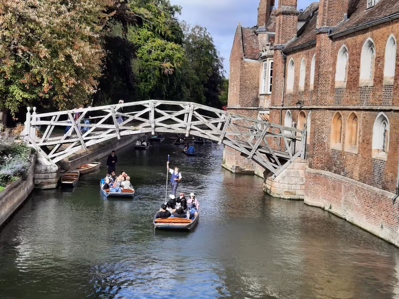Cambridge Private Tour - The Mathematical Bridge