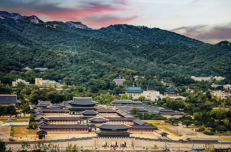 Seoul Private Tour - Gyeongbok-gung Palace from above