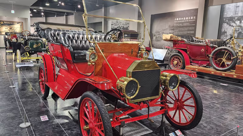 Nagoya Private Tour - Toyota Automobile Museum