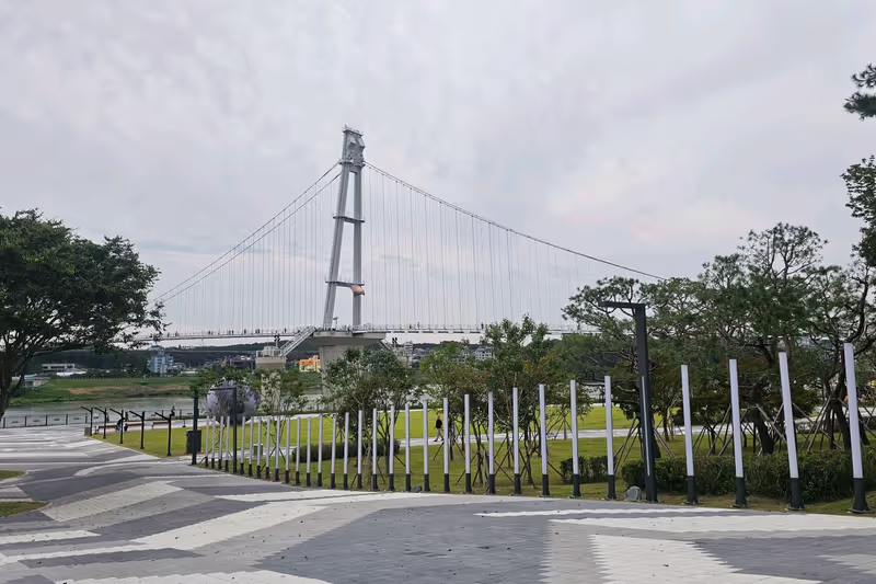 Gyeonggi Private Tour - Suspension Bridge