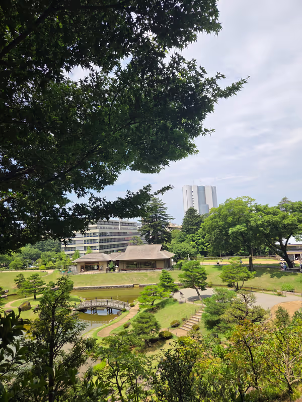 Kanazawa Private Tour - Gyokusen garden