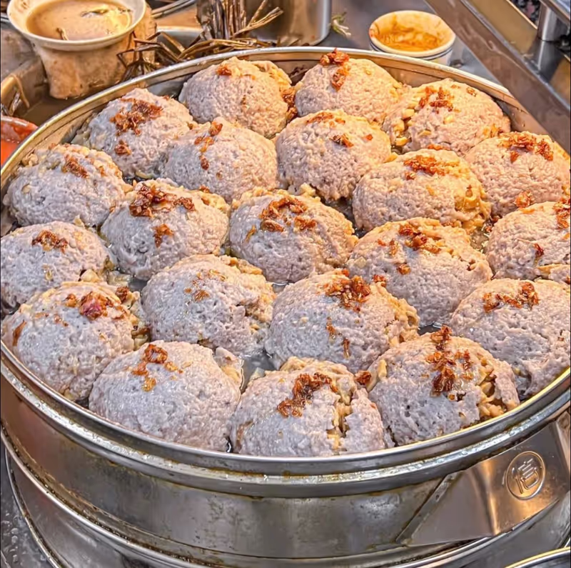 Xiamen Private Tour - Traditional Xiamen snacks