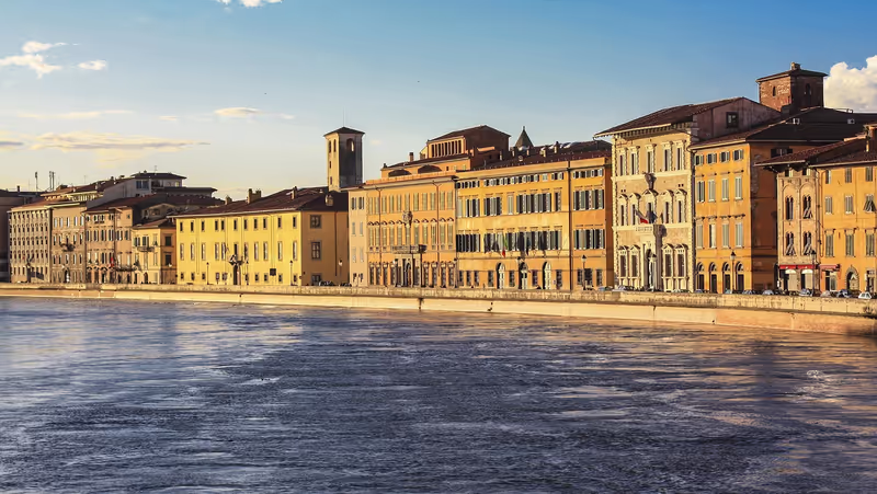 Florence Private Tour - Pisa - Arno River
