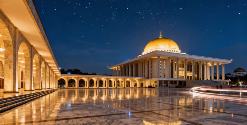 Jakarta Private Tour - Istiqlal Mosque at Night