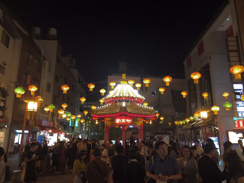 Osaka Private Tour - Nankinmachi Chinatown