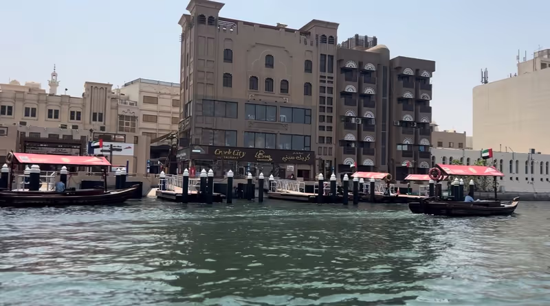 Dubai Private Tour - Abras & Dubai creek
