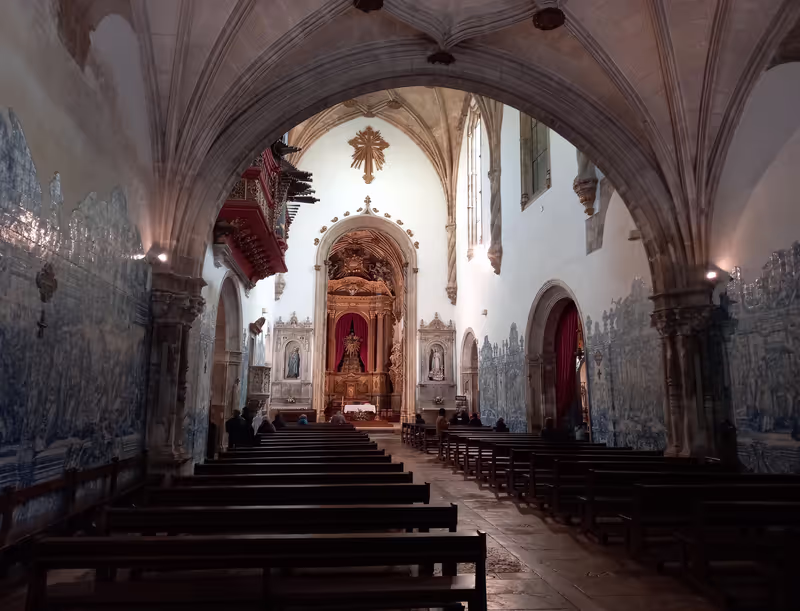 Coimbra Private Tour - Santa Cruz Church