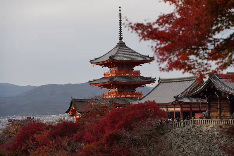 Kyoto Private Tour - Kiyomizu Temple three storey pagoda