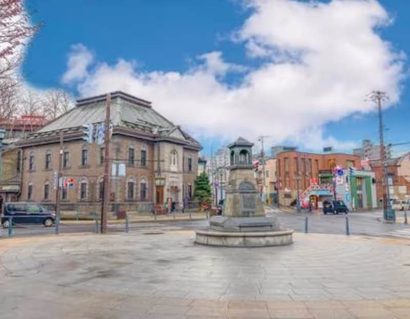 Otaru Private Tour - Sakaimachi Street