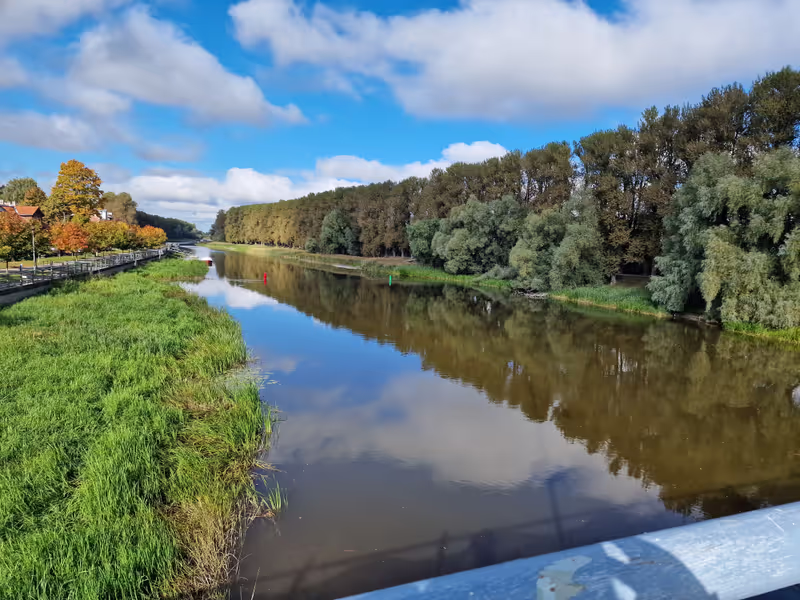 Tartu Private Tour - Babelhouse walks along the river