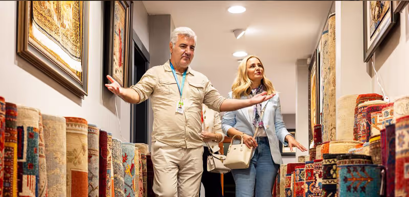 Istanbul Private Tour - Visiting rug shop