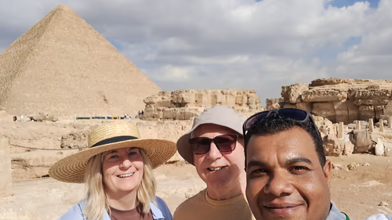 Cairo Private Tour - pyramids of giza tours