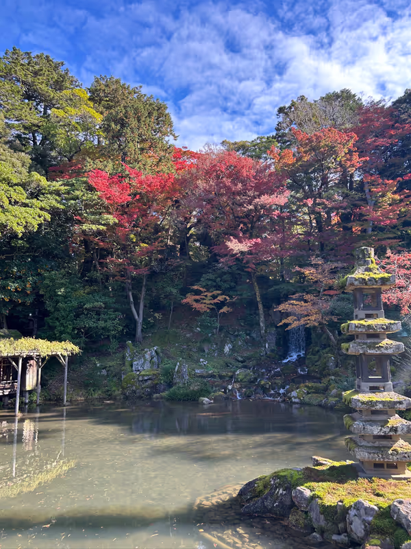 Kanazawa Private Tour - Hisagoike pond