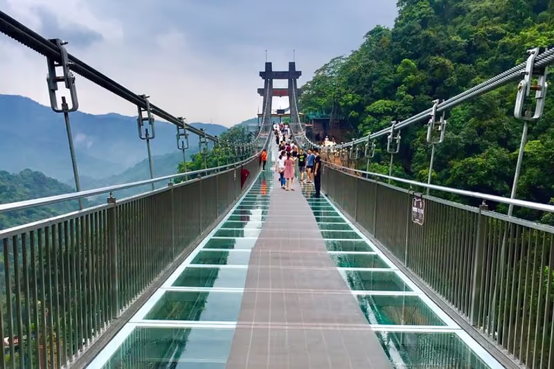 Guangzhou Private Tour - Gulong Gorge Glass Bridge