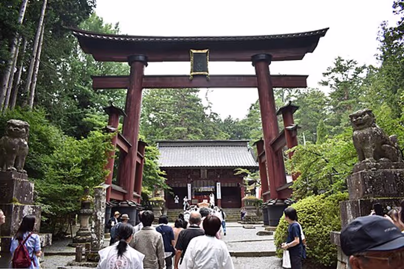 Yokohama Private Tour - Kitaguchi-hongu Fuji Sengen Shrine