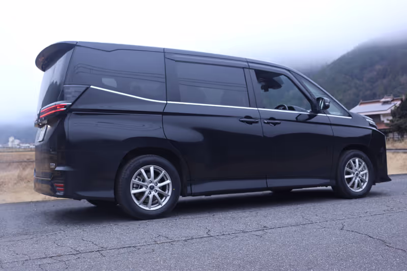 Hiroshima Private Tour - The car for your tour