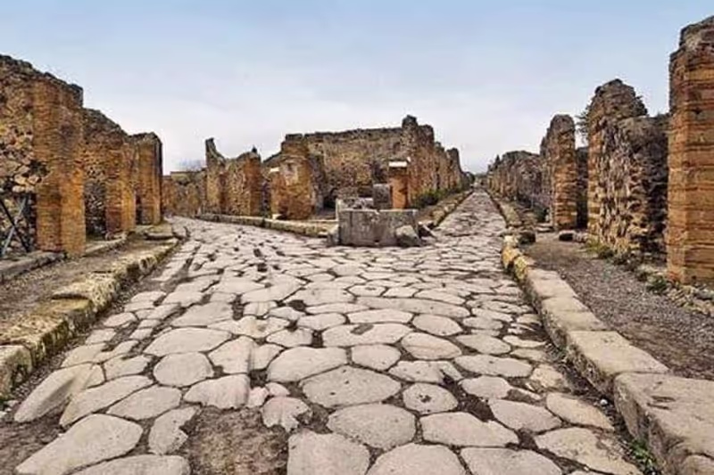 Campania Private Tour - Pompeii the old roman road